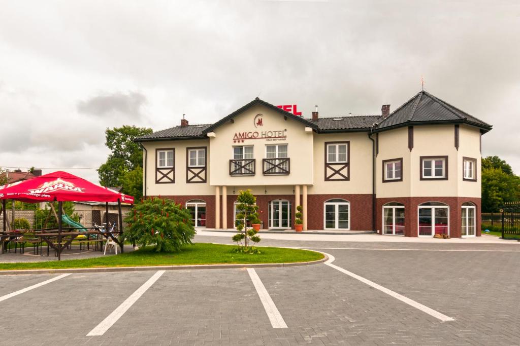 Budova, kde se hotel nachází