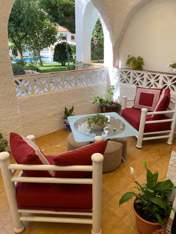 Fotografia z galérie ubytovania Chalet adosado corta temporada 2 dormitorios v destinácii Benalmádena