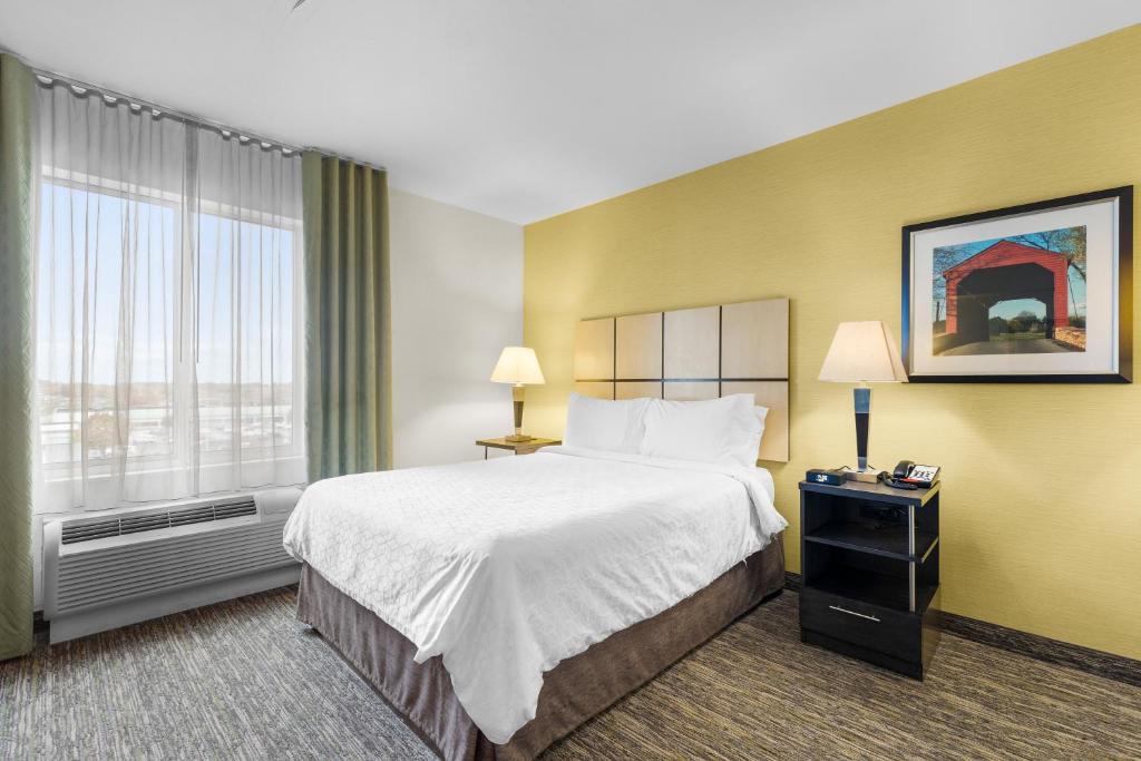 Candlewood Suites Erie by IHG - Queen Studio - Toegang Voor Gehandicapten