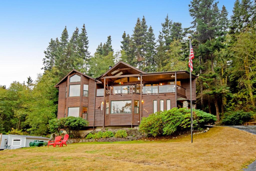 The Lighthouse, La Conner (updated prices 2024)