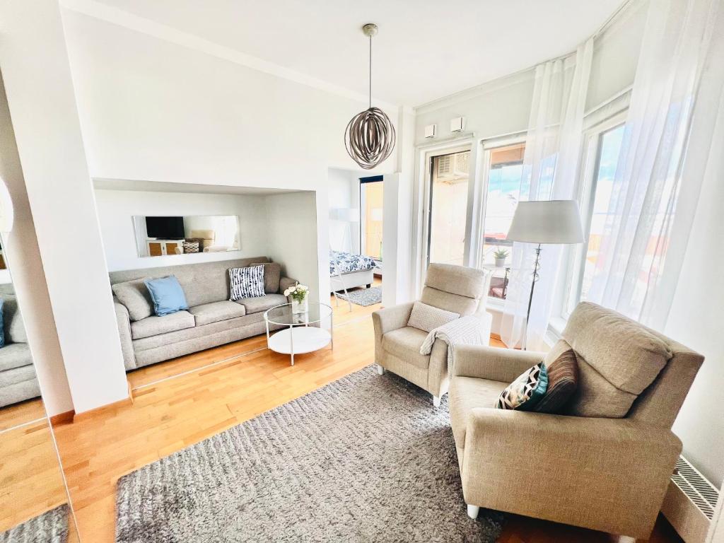 Lootsi apartment with sauna, next to Old Town, City Center, Port - отзывы и видео