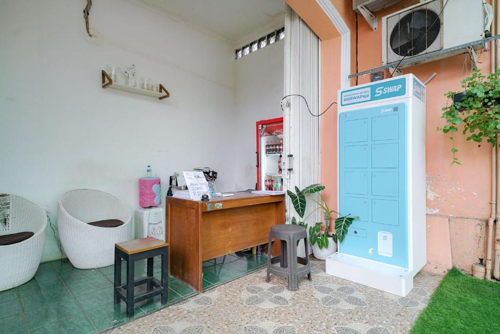 Fotografie z fotogalerie ubytování RedDoorz Syariah near Exit Toll Puncak v destinaci Bogor