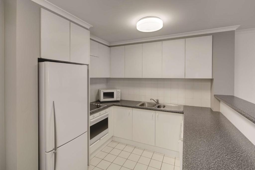 Adina Serviced Apartments Canberra James Court - Resim 10