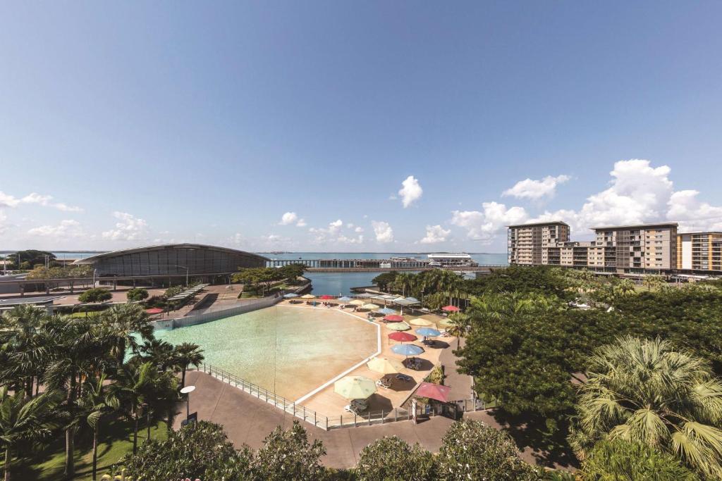 Adina Apartment Hotel Darwin Waterfront - Resim 16