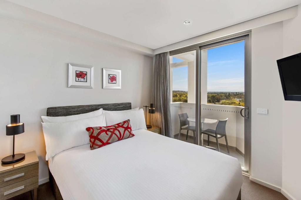 Adina Serviced Apartments Canberra Dickson - Resim 27