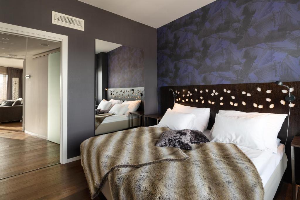 Postel nebo postele na pokoji v ubytování Quality Hotel Strand Gjøvik