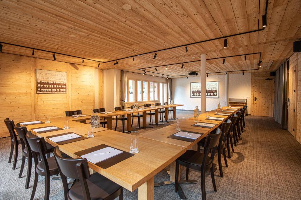 Un restaurante o sitio para comer en Gstaaderhof - Active & Relax Hotel