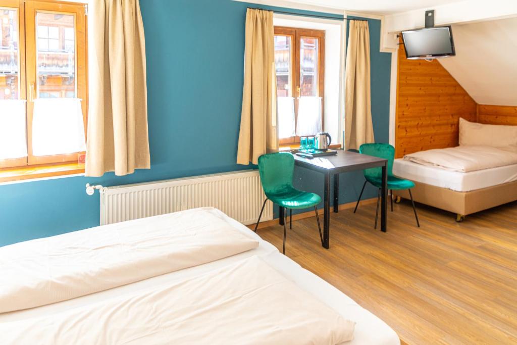 Postel nebo postele na pokoji v ubytování Gästehaus Johanna Self-Check-In