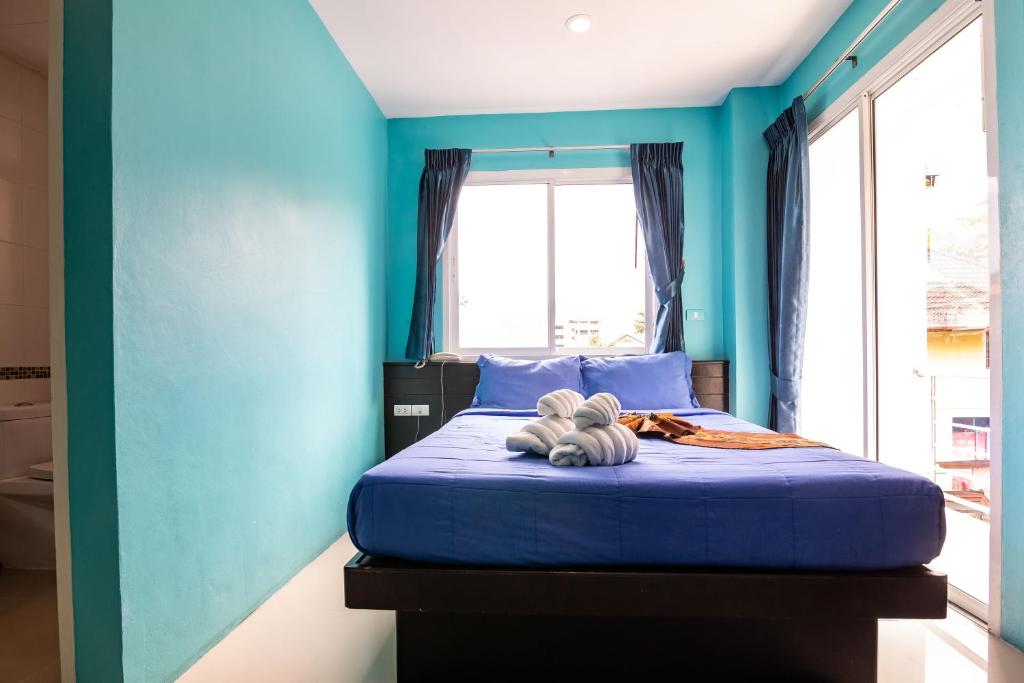 PATONG BLUE HOTEL - Resim 21