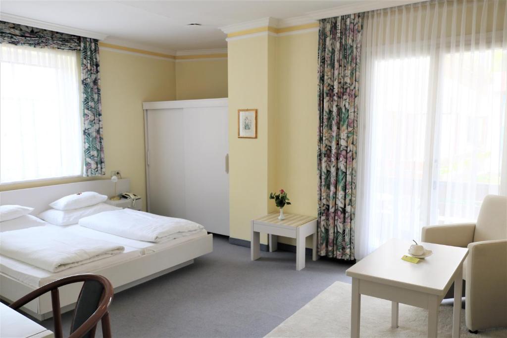 Postel nebo postele na pokoji v ubytování Hotel Schönruh