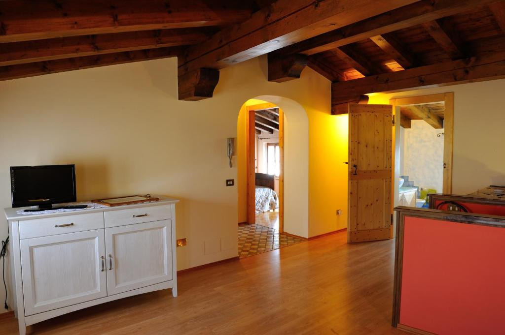 Kuchyň nebo kuchyňský kout v ubytování Agriturismo Crodi
