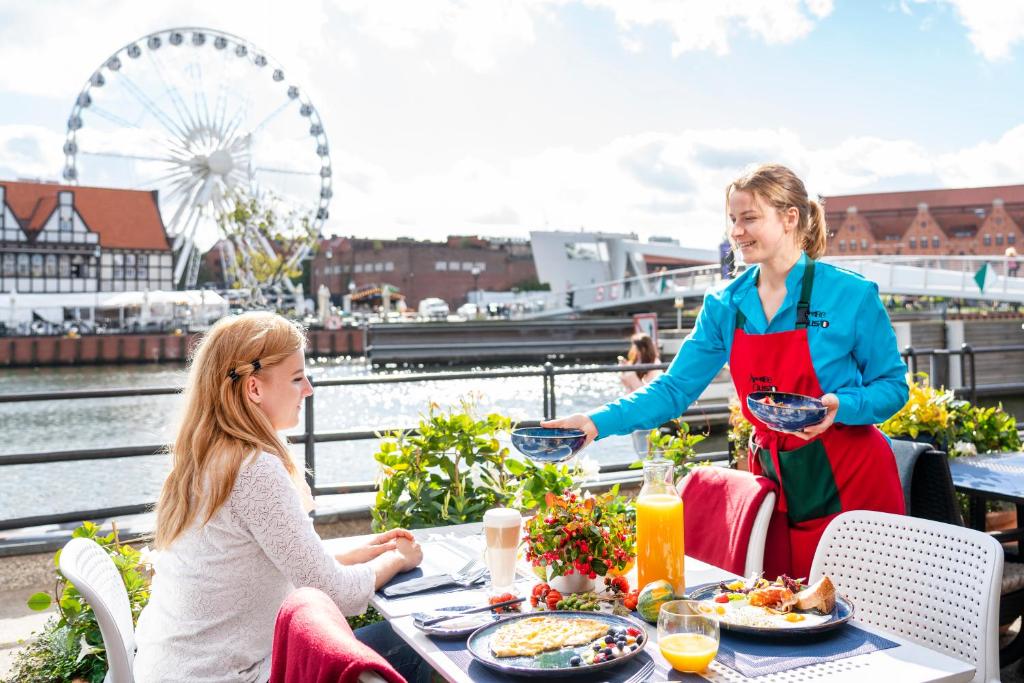 Chrobry Apartamenty Gdansk Grodzka 10 - Resim 7