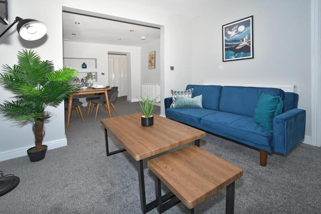 Hanford Apartments - Two-Bedroom Apartment