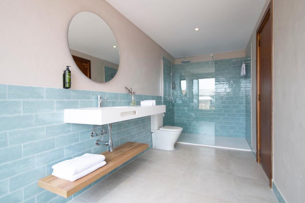 Kúpeľňa v ubytovaní Hotel Menorca Binibeca - Adults Recommended - by Pierre & Vacances Premium