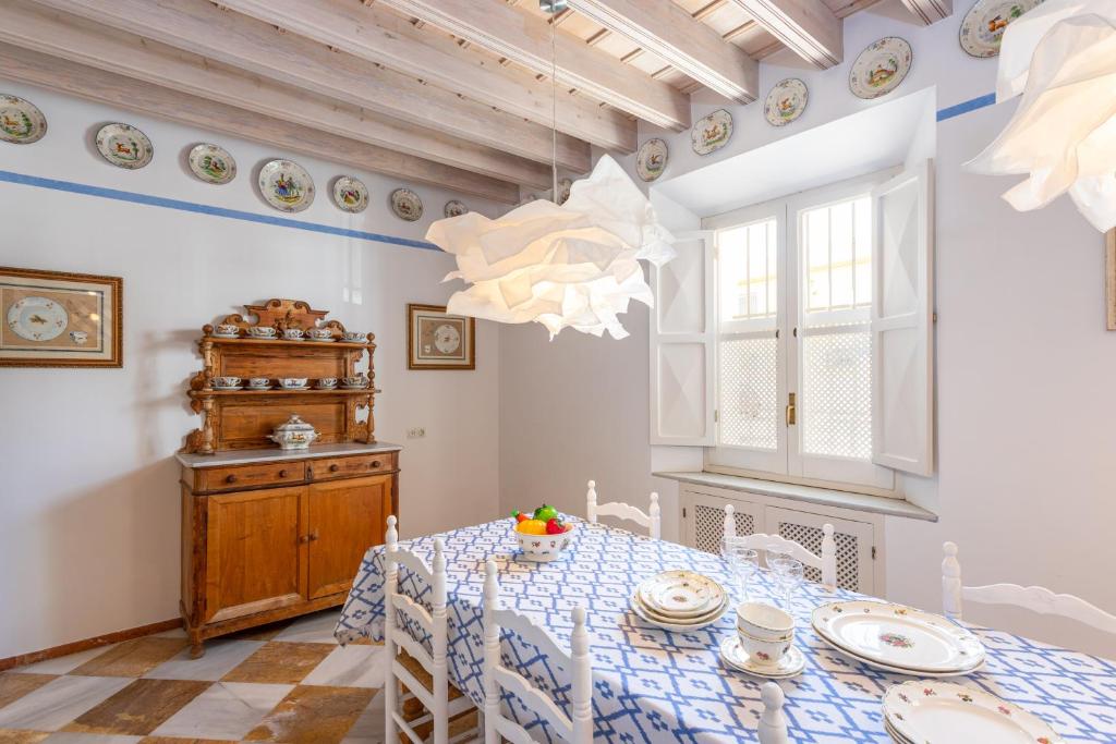 Fotografia z galérie ubytovania Genteel Home Campamento v destinácii Seville