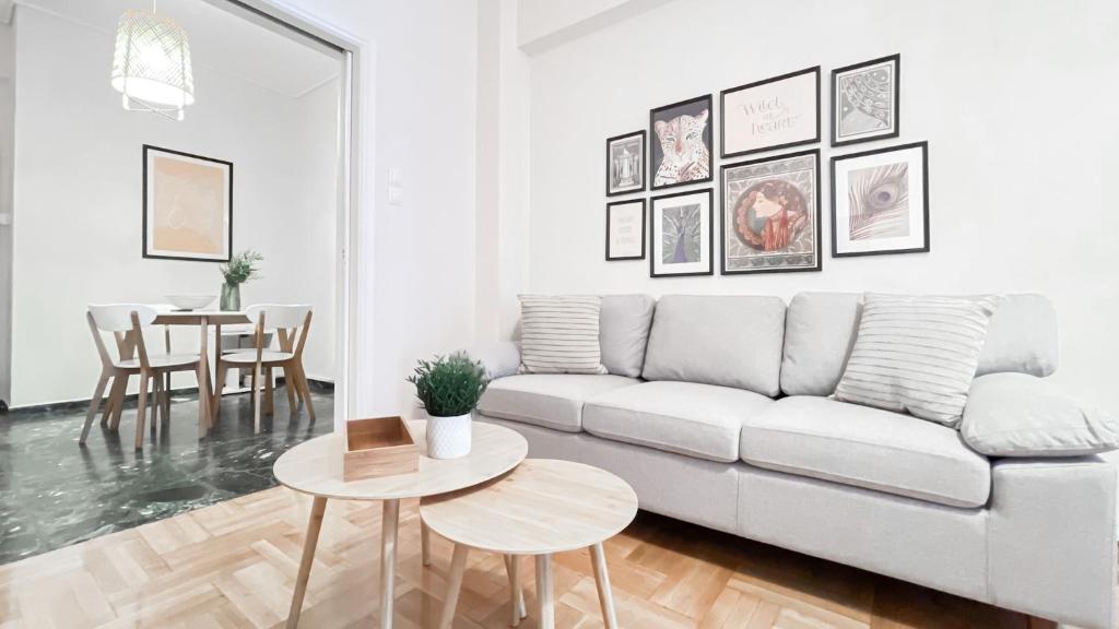 Część wypoczynkowa w obiekcie Boho Chic 2BR Apartment in the Center of Athens