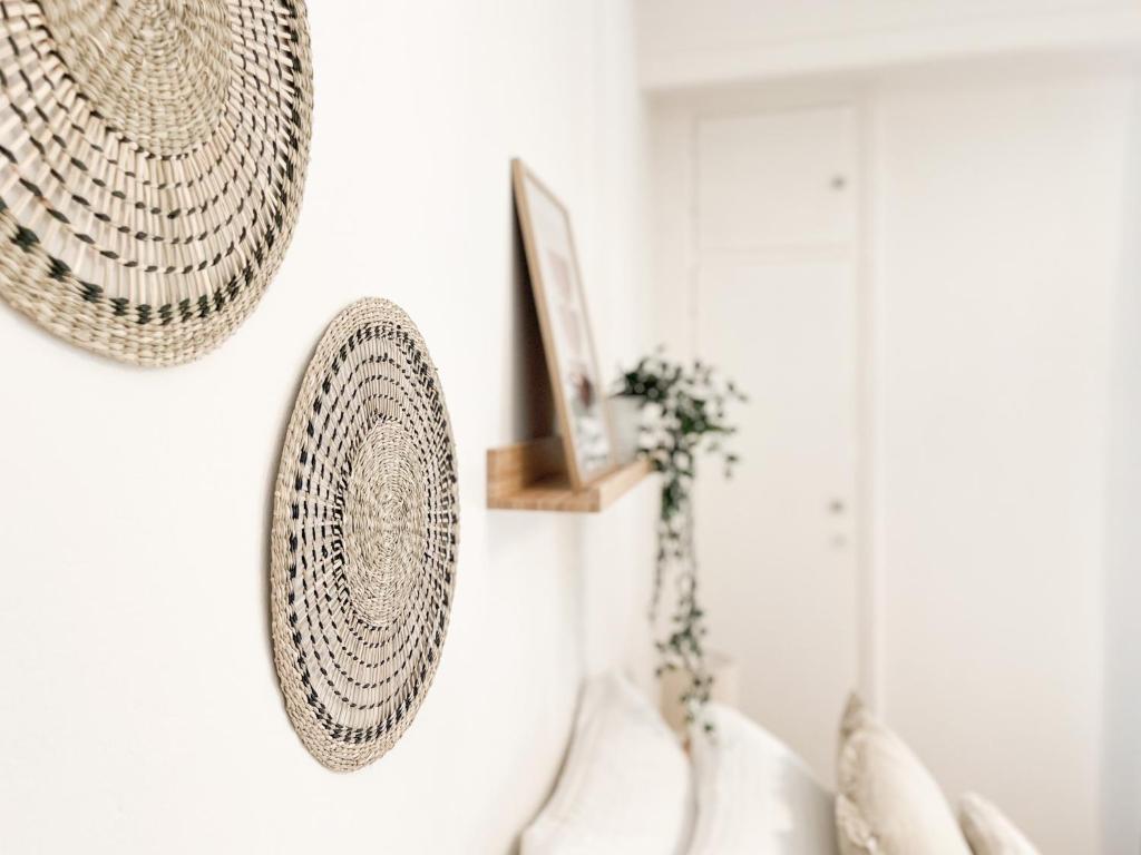 Zdjęcie z galerii obiektu Boho Chic 2BR Apartment in the Center of Athens w Atenach