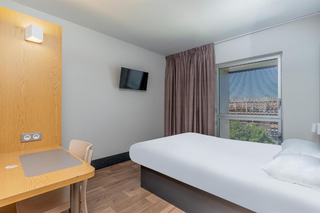 B&B HOTEL Marseille Euromed - Resim 22