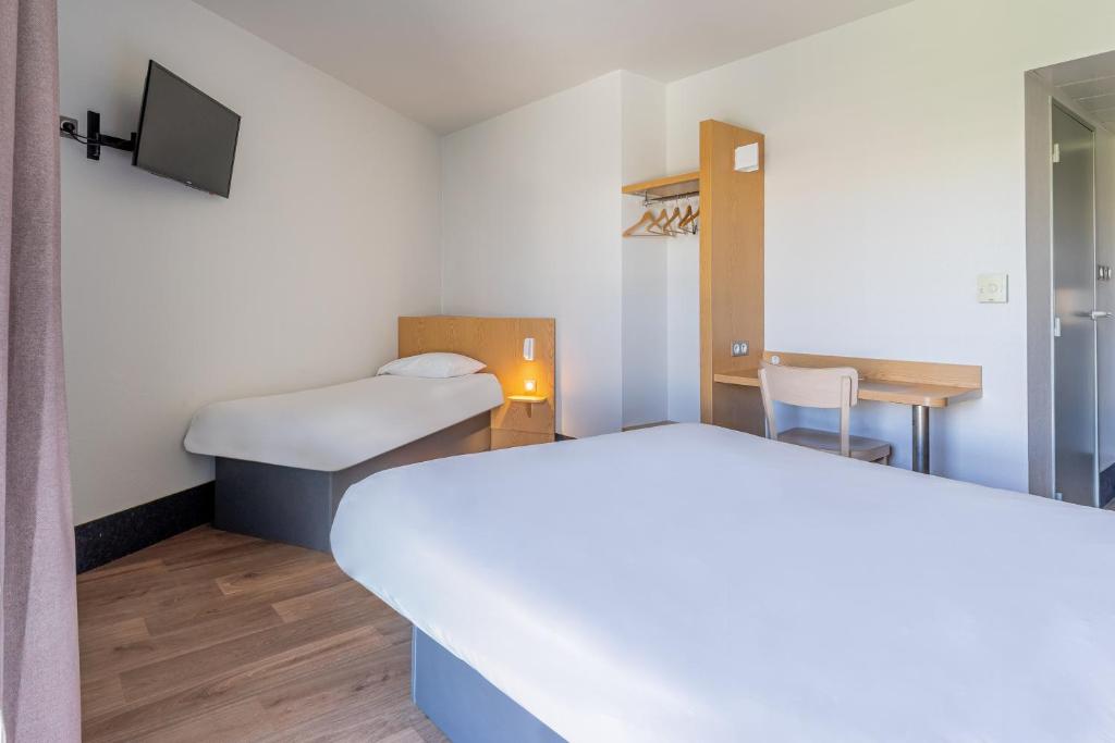 B&B HOTEL Marseille Euromed - Resim 39