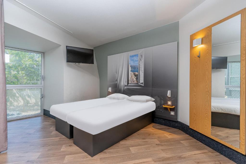 B&B HOTEL Marseille Euromed - Resim 41