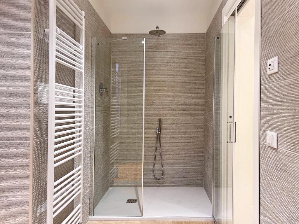 A bathroom at UR NEST San Giorgio