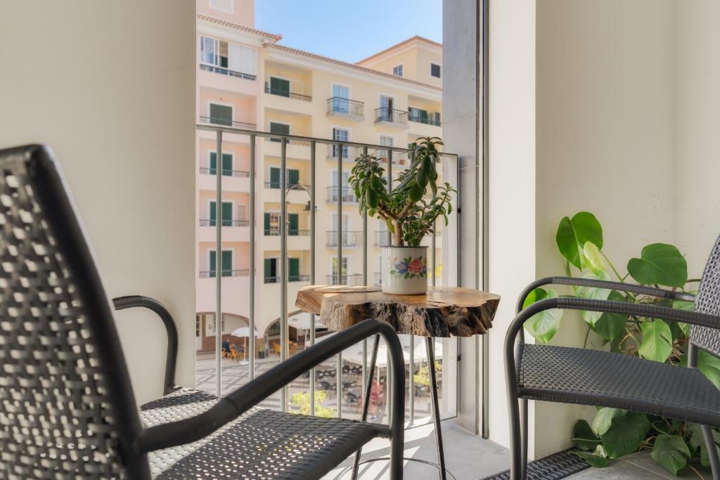 Casa da Praça Apartments - by Casas na Ilha - 5