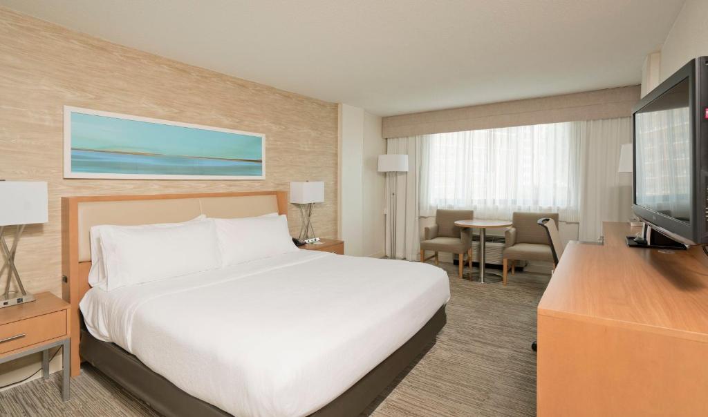 Holiday Inn Washington-Central/White House, an IHG Hotel - Standard King Room