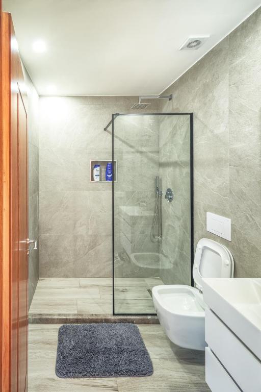 Gurra Family' Guesthouse - Imazhi 5