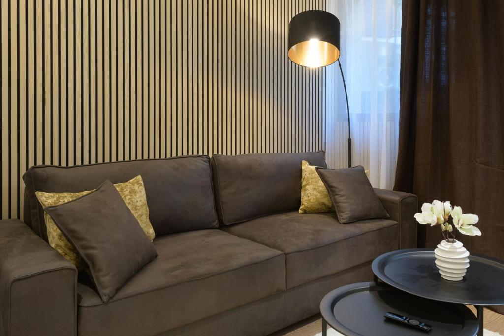 ROYAL SUITE, Ljubljana - Resim 7