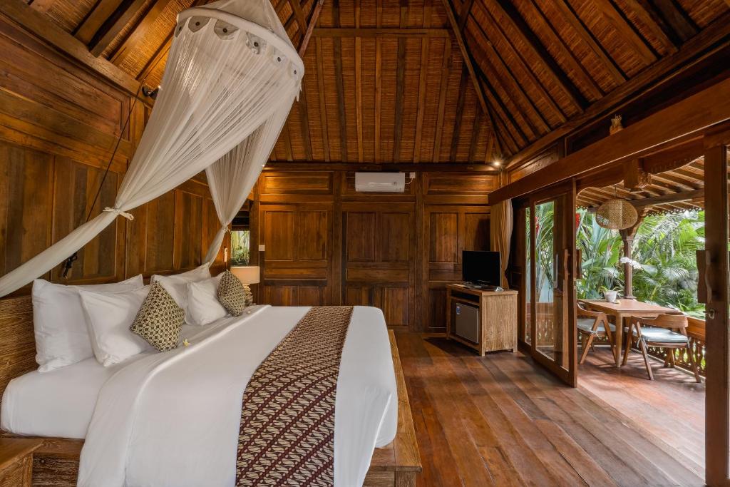 Mandana Ubud Villa - 3