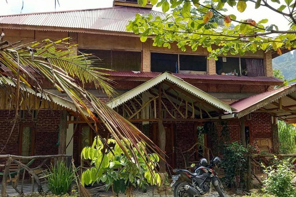 Semila Guest House