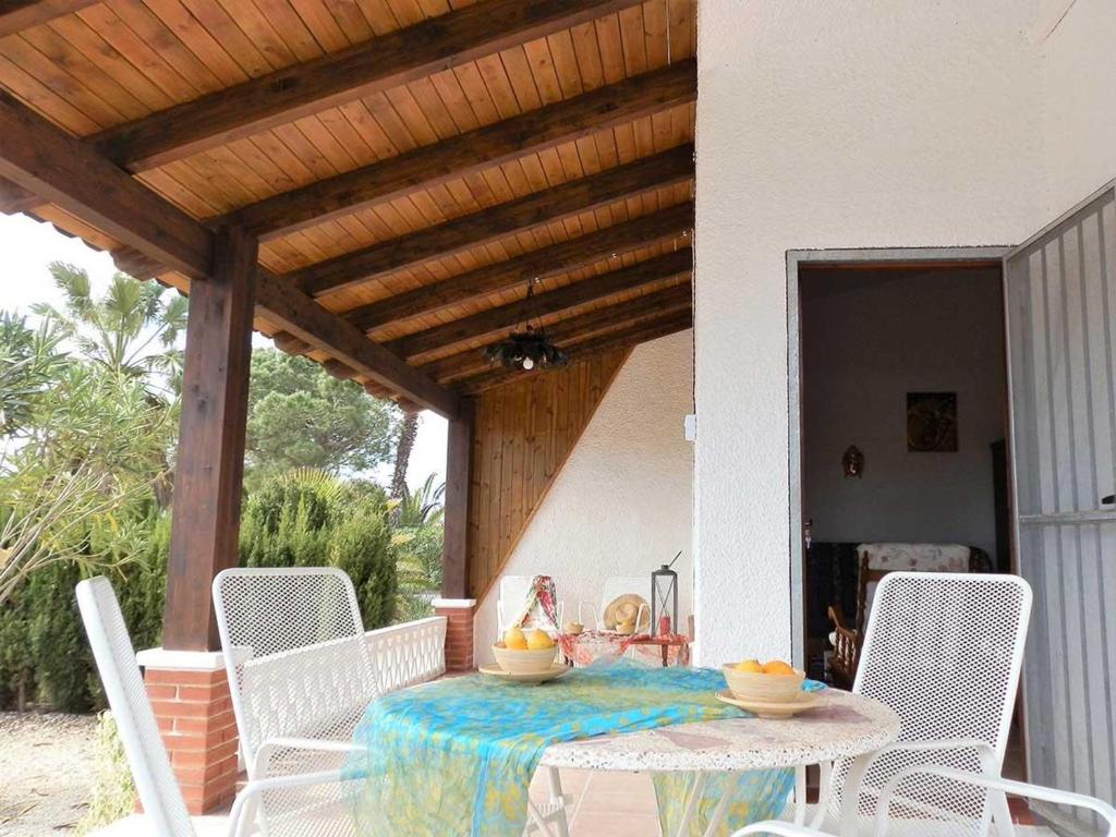 Posedenie v ubytovaní Vacaciones ideales: Casa cerca del mar con piscina privada, wifi, aire opcional y mascotas bienvenidas - ES-184-34