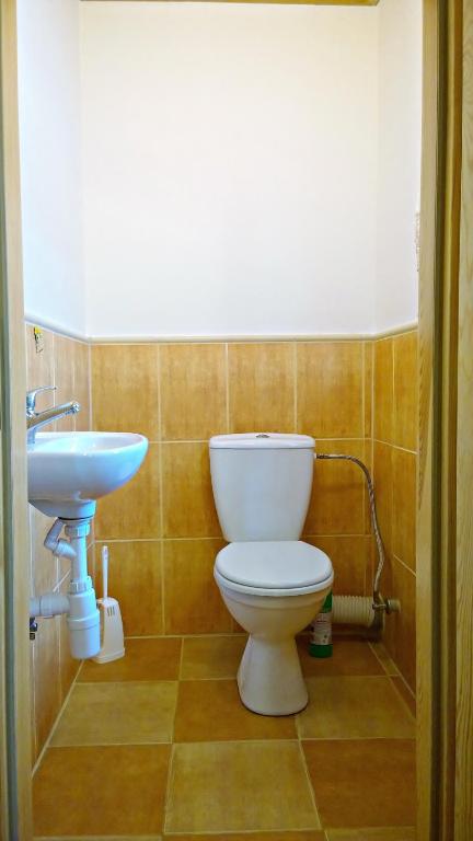 Koupelna v ubytování Chalupka na Orave
