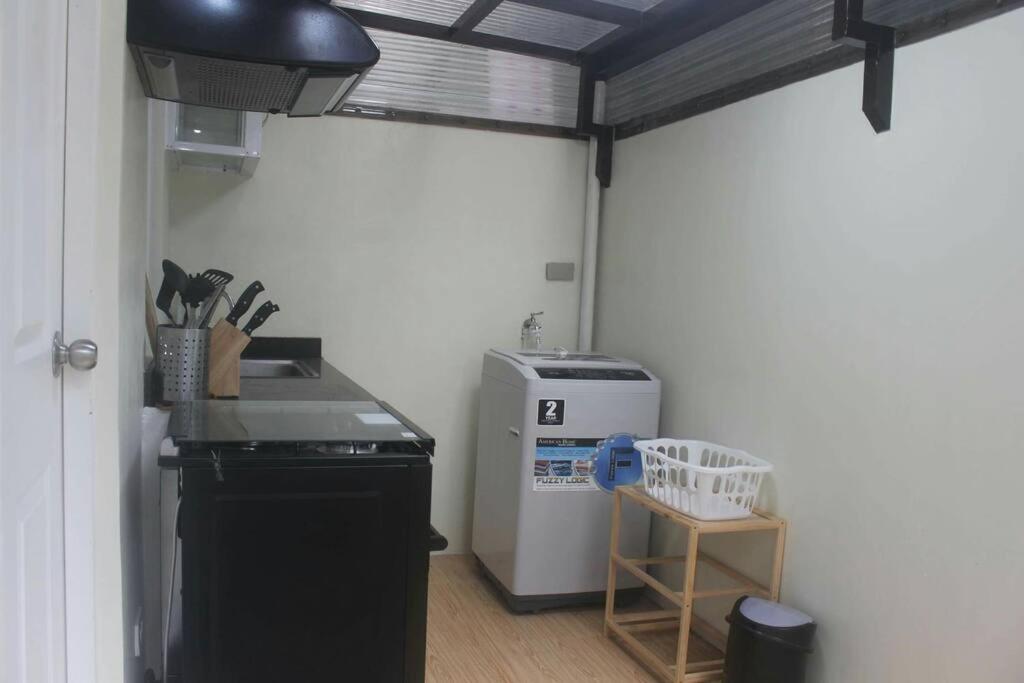 Kuchyň nebo kuchyňský kout v ubytování Pontefino Prime Townhouse 4BR with Wifi & Pool