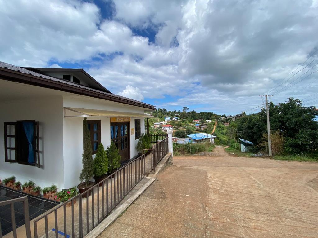 Foto sihtkohas Kalaw asuva majutusasutuse Hinode Hotel ဟိနောဒေ့ဟိုတယ် galeriist