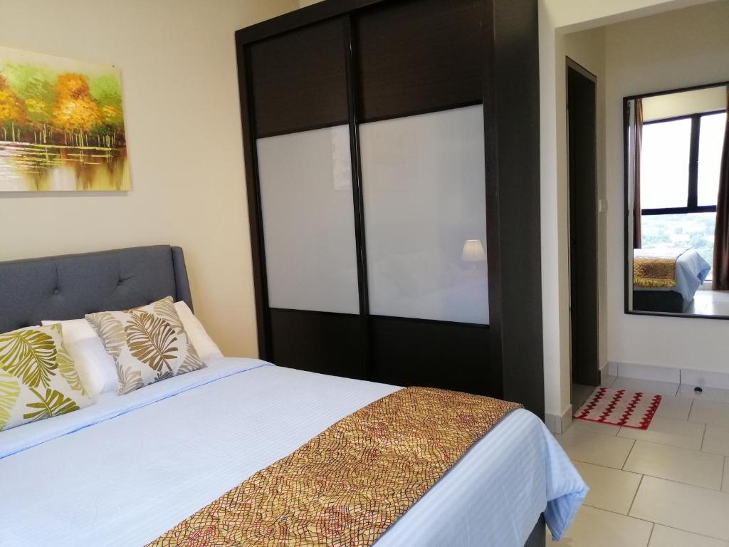 Astetica Residences @ Seri Kembangan - Deluxe Suite Mit Queensize-Bett