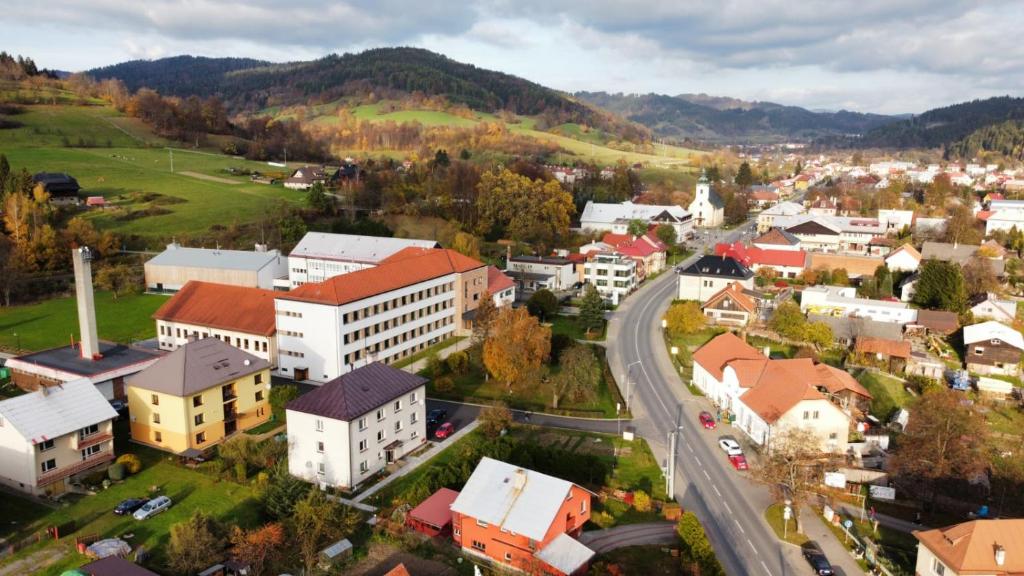 Nespecifikovaný výhled na hory nebo výhled na hory při pohledu z apartmánu