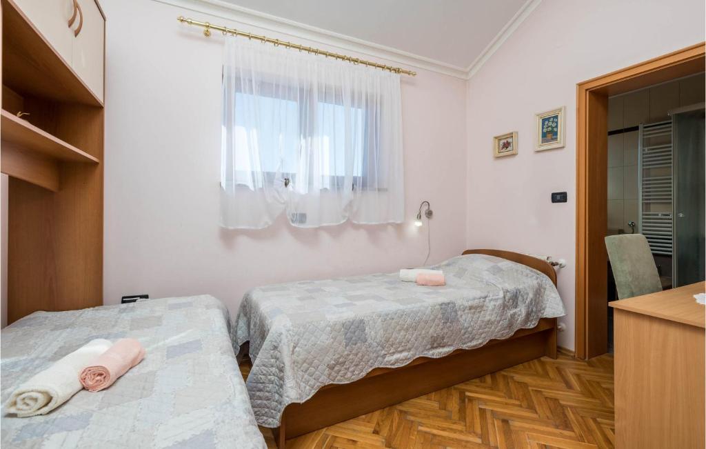 Posteľ alebo postele v izbe v ubytovaní Nice Apartment In Icici