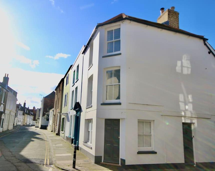 Dexter's House, Kent Updated 2024 Prices