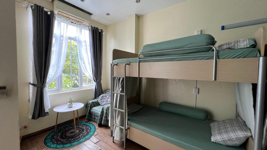 Green Riders House - Motorbike Rental & Tours - 7