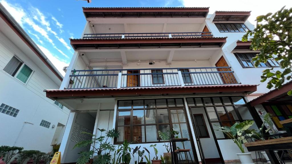 Chiang Mai Gate house - Resim 16