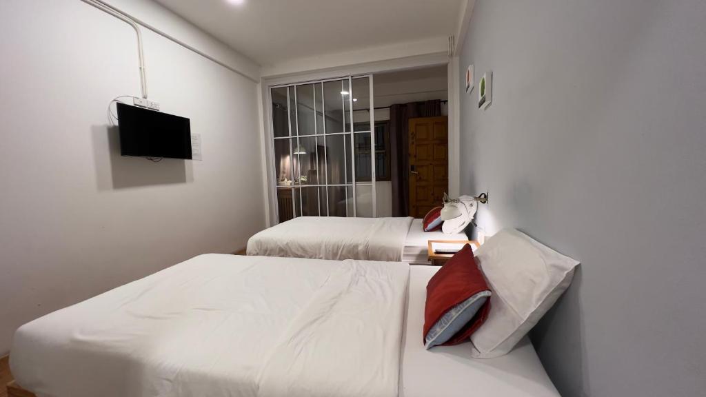 Chiang Mai Gate house - 12