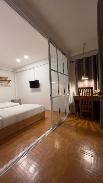 Chiang Mai Gate house - 11