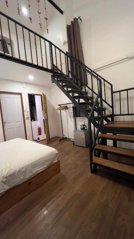Chiang Mai Gate house - Quarto Quádruplo Dúplex