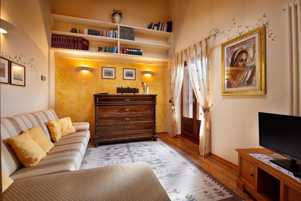 Telewizja i/lub zestaw kina domowego w obiekcie Park Hotel Leonardo