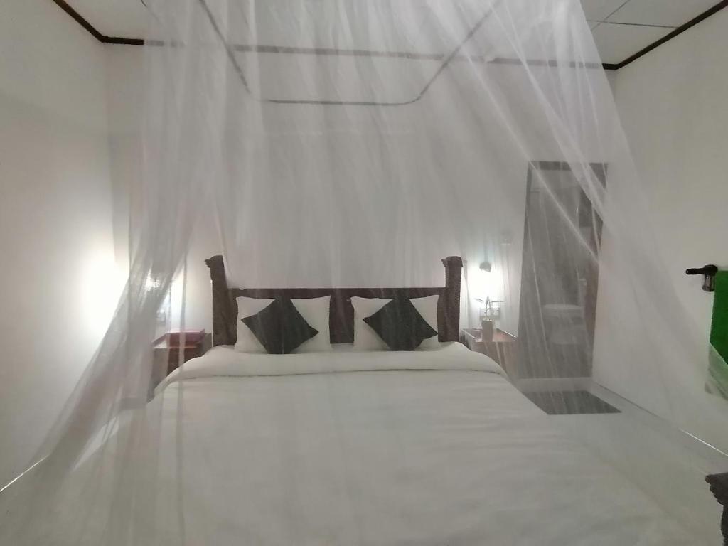 Tantra Ella Lodge - 10