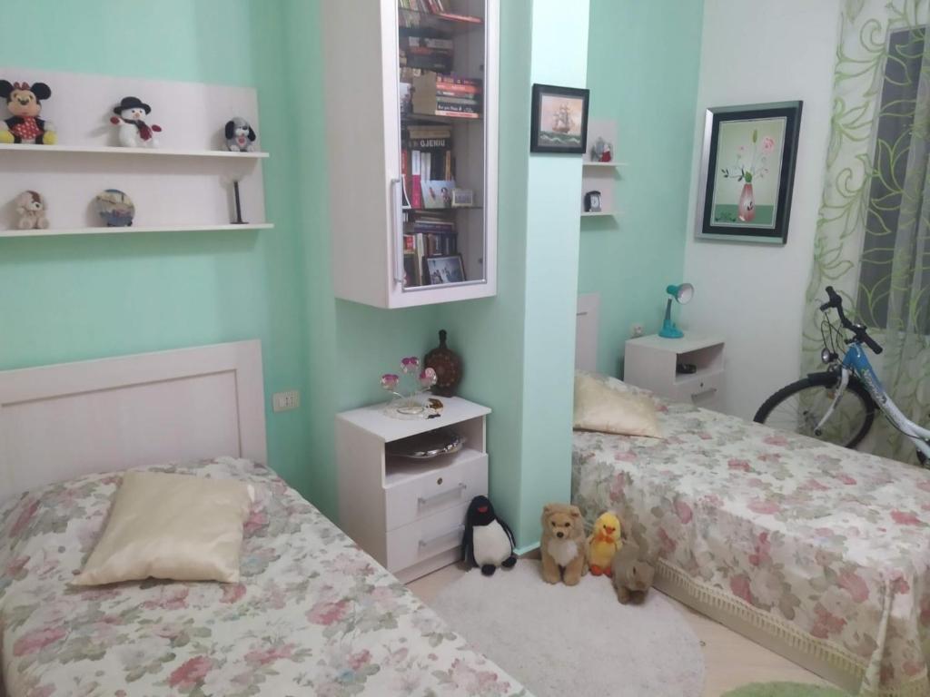 Saranda Sea View Family Apartment - Image 7
