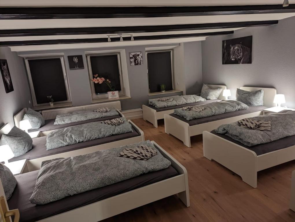 En eller flere senge i et værelse på Flensburg Zentrum 69 05
