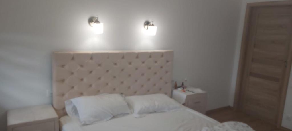 Postel nebo postele na pokoji v ubytování Montana Luxury Apartment with a View