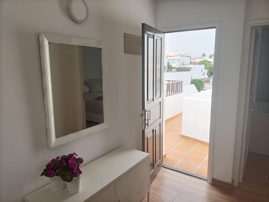 Fotografie z fotogalerie ubytování Apto. Vacacional “El Balcón de las 4 Lunas” v destinaci Costa Teguise
